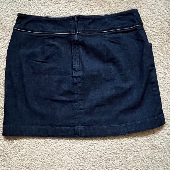 Denim Womens Mini Skirt with Pockets Size 6 - Picture 2 of 5